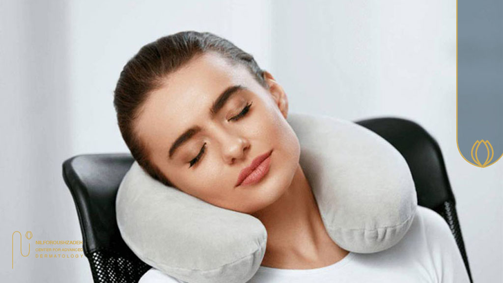 استفاده از بالش گردنی بعد از کاشت ابرو